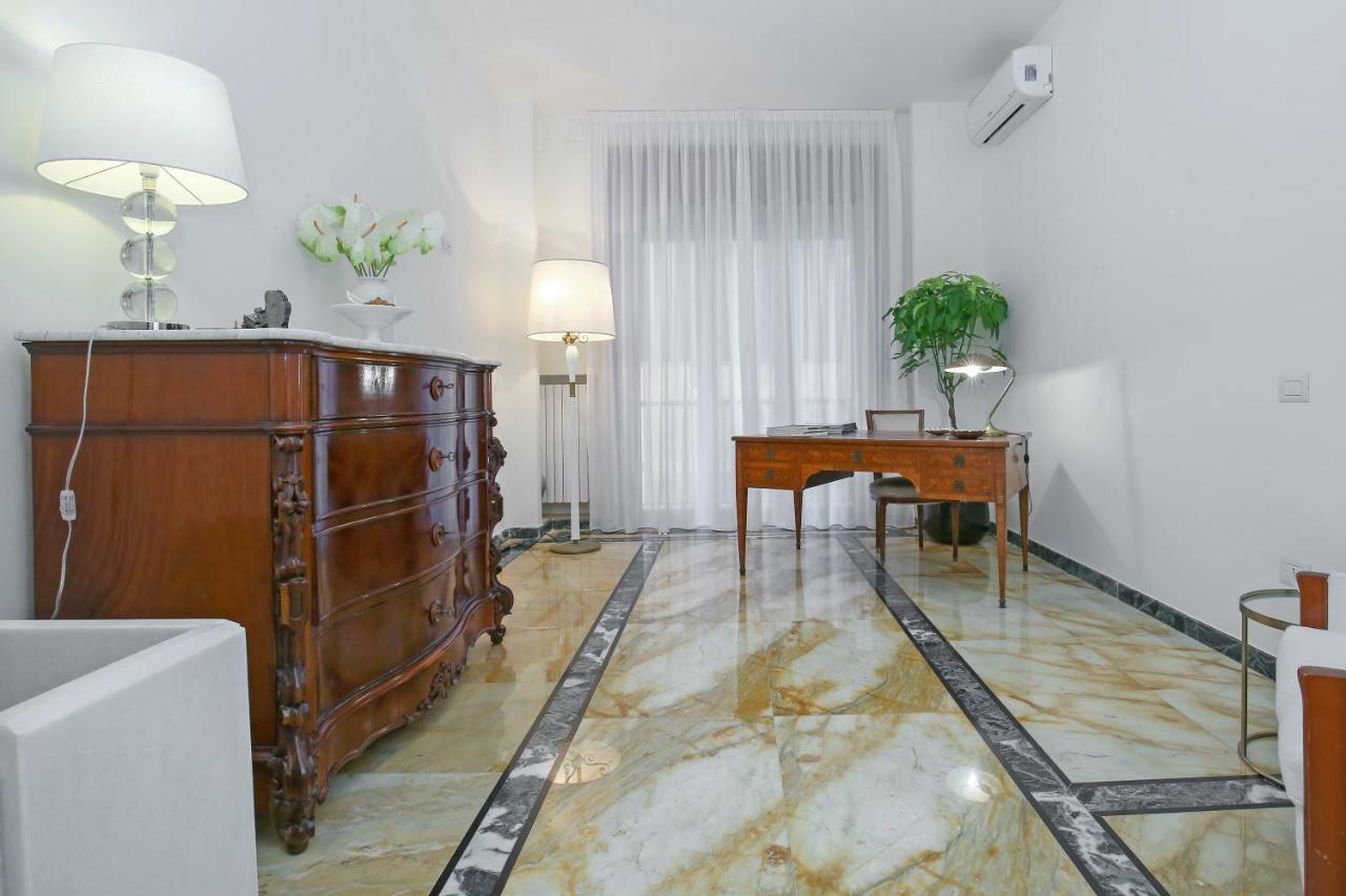Starhost - Golden Suite Salernes Extérieur photo